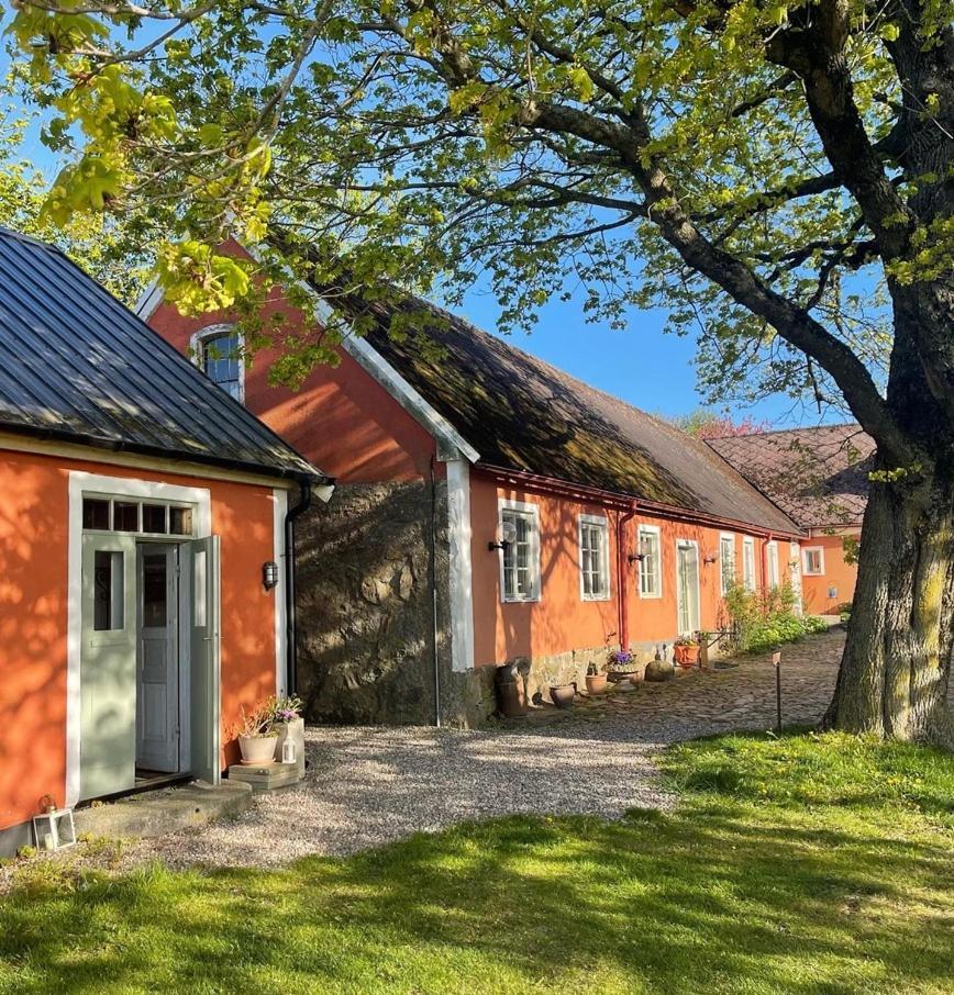 Östangård Bed&Breakfast Skillinge Exteriör bild