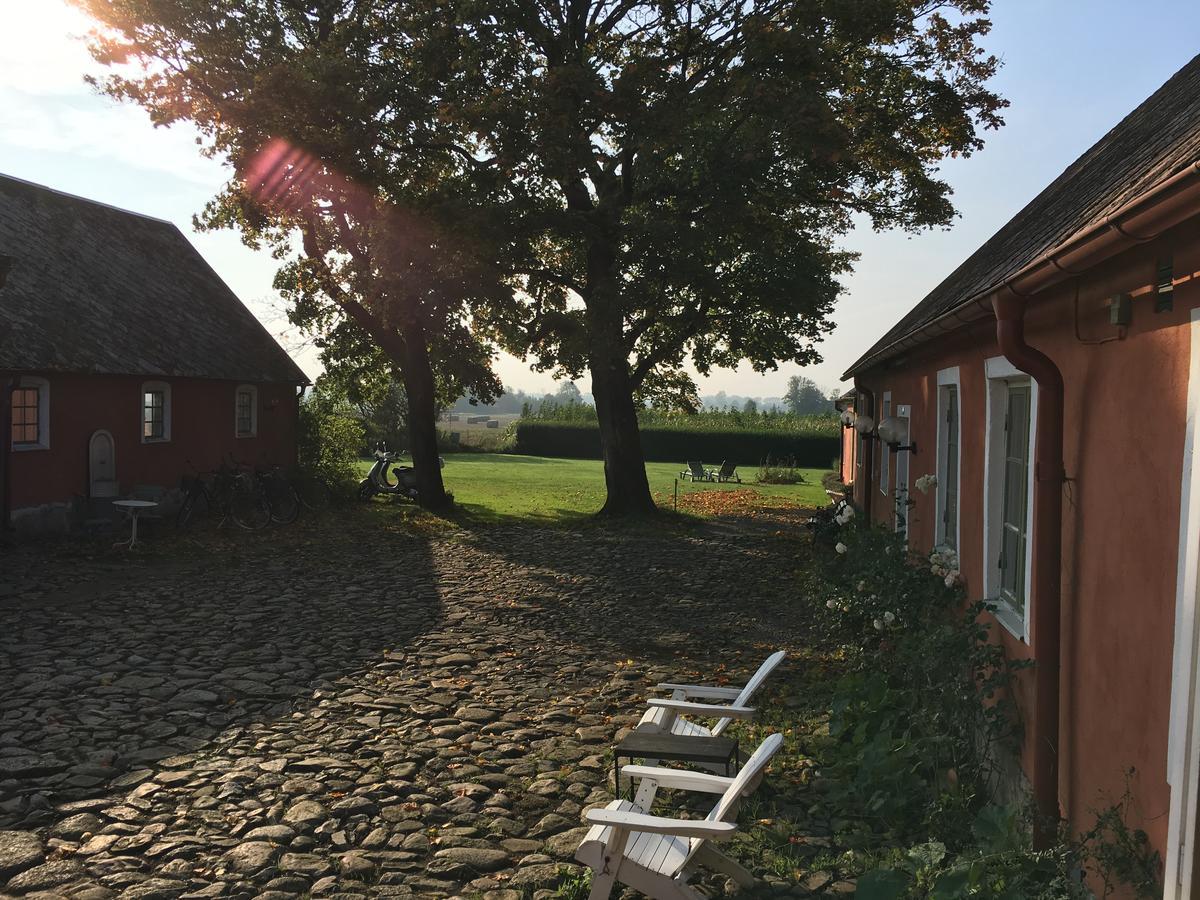 Östangård Bed&Breakfast Skillinge Exteriör bild